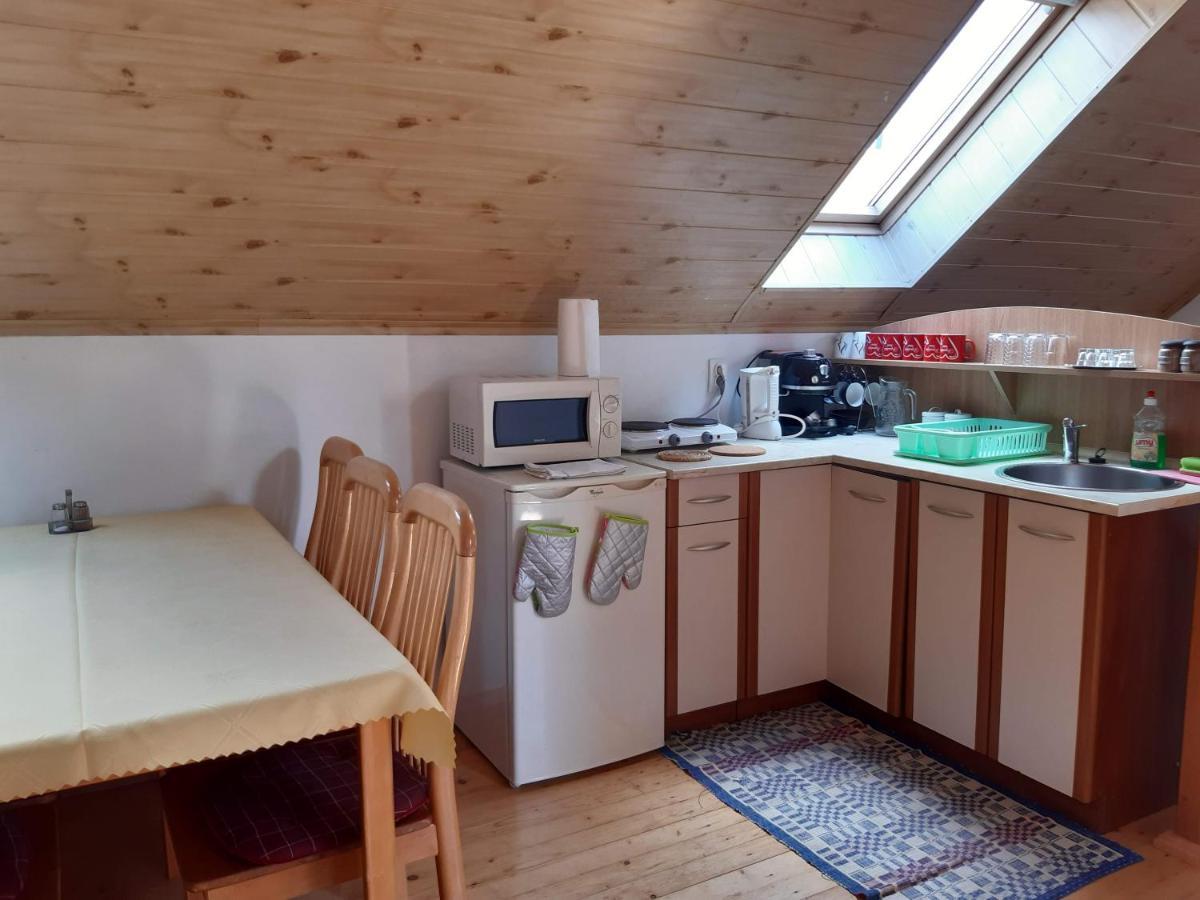 Chalupa Helena Na Poraci Eksteriør billede